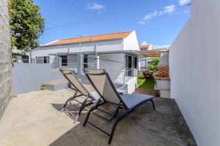 GuestReady-Charming Ponta Delgada Retreat - 7