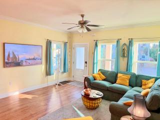 Casa del Sole - Downtown Pensacola, 3 Bedrooms with Ensuite Baths - 4