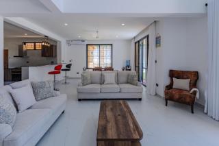 3 or 2 Bedroom in Diani - A&E Residence - 2