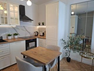 Blue Mango Apartament 1 Bedroom City Center - 3