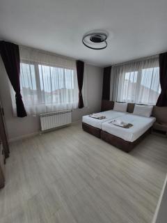 Yuliya Guest House - 2