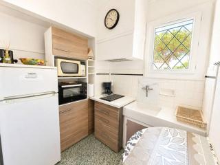 Studio rénové proche plage, calme, 2-4 pers. - FR-1-388-209 - 8