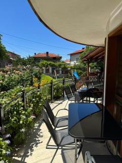 Yuliya Guest House - 4