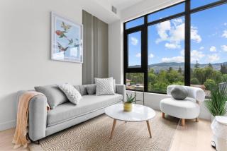 AQUA Waterfront Village - 2 Bedroom Luxury Condo - 8