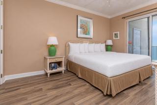 Island Royale 1103 - 4