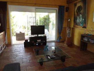 Maison avec piscine privée à Beauvoisin - 2