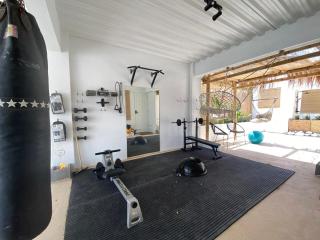 Palm Beach Vacay Suites - Coconut Suite - Top Floor - 1