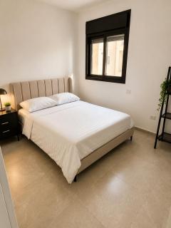3-!bedroom apartment in a luxury complex, 5 minutes' walk from the sea - 8