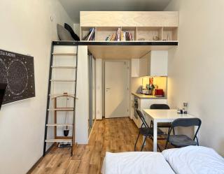 The Nest - Urban Loft Studio in Karlin - Prague - 9