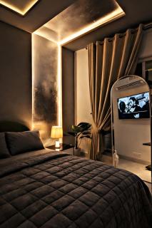 Mirage , 1 BHK , Self Check IN , MM Alam Gulberg - 2