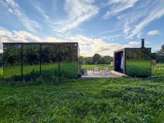 Luxury Mirrored Cabin with Sauna & Plunge Pool - 0