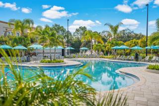 Family Getaway at Vista Cay 1st fl - 0