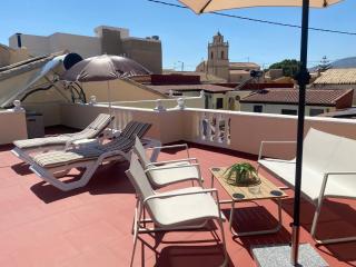 The Courtyard Studio Apartments - 6
