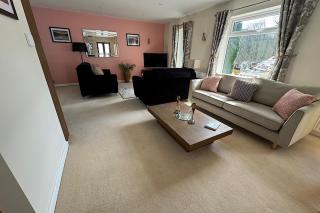 River Tamar Couples Retreat - Dog-Friendly - 3