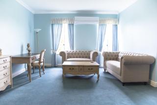 Peel Manor House - 1