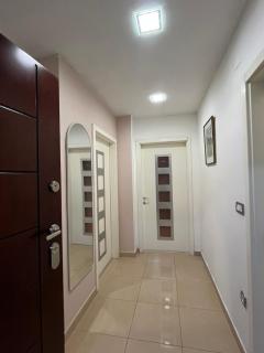 Lake View Apartment in the Heart of Ohrid - 5