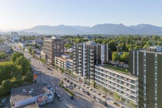 Sleek 1BR and Den Condo with City and Mountain Views - 1