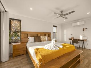Magazine Worthy Home Stylish Brisbane Escape - 0