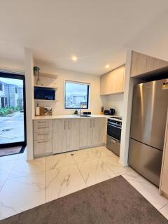 Relaxing Boulcott Escape In Lower Hutt - 6