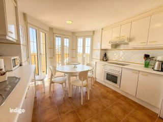 Beachfront Apartment - Sea View - COU01 - 2
