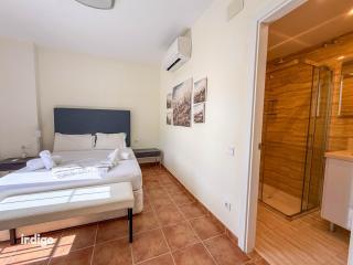 Beachfront Apartment - Sea View - COU02 - 4