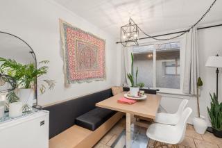 Charming 2BR Burnaby Home - Work-Ready and Parking - 8