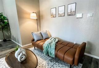 Vibrant Texan Escape with Patio & Gated Community - 3