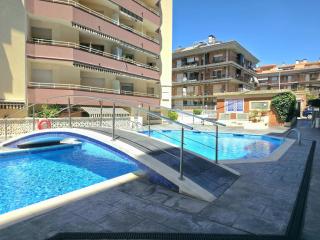 HomeHolidaysRentals Luka - Costa Barcelona - 8