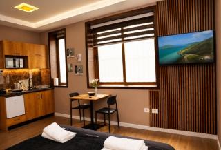 Cherry Rooms - 9