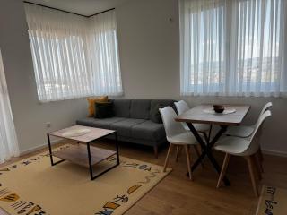 Sjenica Garden Apartments - 9