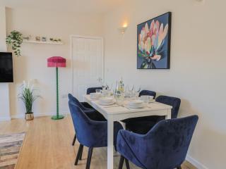 2 Mill Green Court - 2