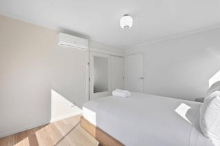 Riverview Townhouse Retreat - 1