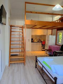 Lily's Studios - 8