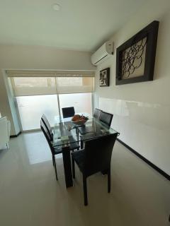 Penthouse with Pool, Gym & A/C - 1
