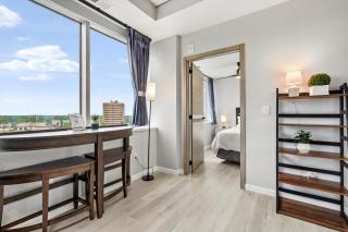 Stunning Two Bedroom Penthouse with City Views - 6