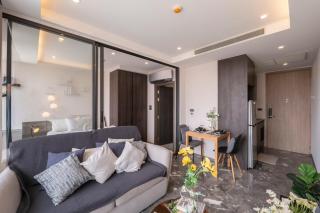 LuxuryCondo S36 SQmt40 1Bed 1Living NetflixGYMPool - 0