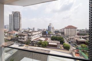 LuxuryCondo S36 SQmt40 1Bed 1Living NetflixGYMPool - 7
