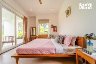 StayVista at Mayfield Valley with Lawn & WiFi - 2