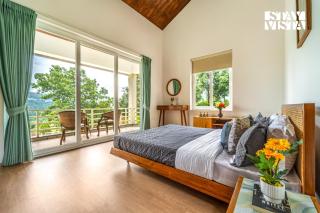 StayVista at Mayfield Valley with Lawn & WiFi - 4