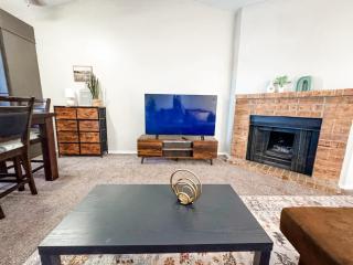 Perfect for Group with 2BR and 2BA with Pool - 3