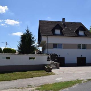Andrea Apartman - 2