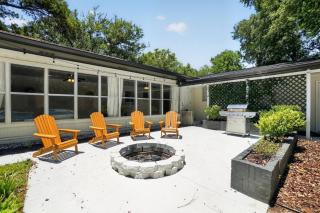 5BR Pool Home Near Beaches Pet-Friendly BBQ - 8