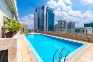 Elite luxury 1BR with pool, gym and large balcony - 9