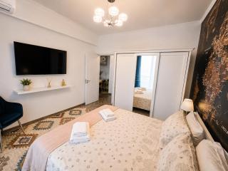 Elira Blue Mamaia - 2