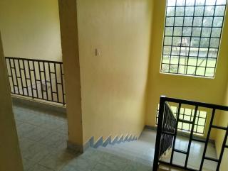LOVELY ROADSIDE 3 BEDROOM HOME with WIFI AND BEAUTIFUL GARDEN - 2