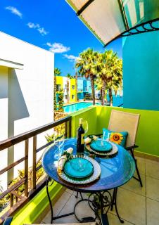 Rosarito pool & garden bar oXxo Farmacy - 1