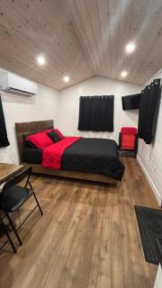 River Cabin in Port Burwell - 0