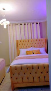 Auric Haven Stays - 1