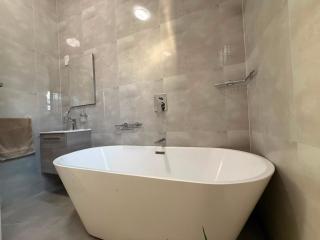Elis Luxe Apartments - 9