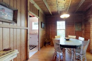 Historic Home with Large Deck, Free WiFi, Washer/Dryer - Near Beach and Downtown - 4